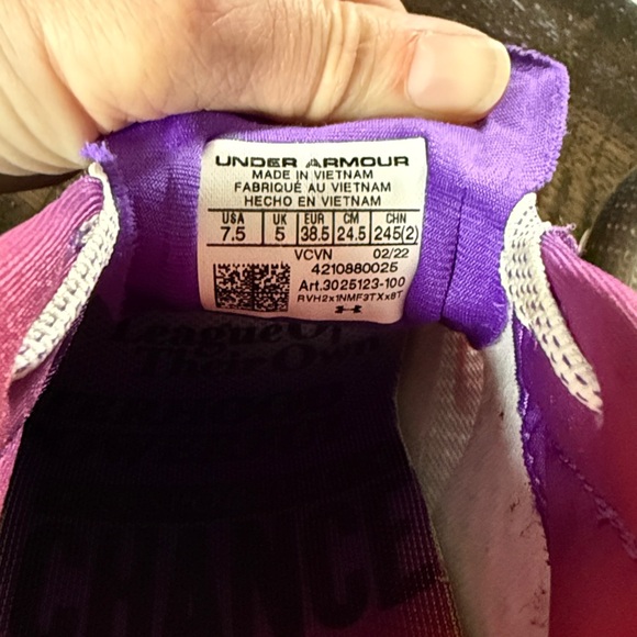 Under Armour EUC women’s Blur Smoke MC Football‎ / Soccer Cleats 7.5 - Picture 9 of 9